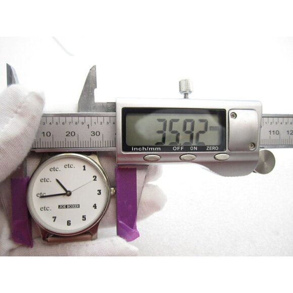 Vtg Women 1995 Timex Joe Boxer "ETC" Quartz WR Analog 35mm Round Watch (G309) - Picture 2 of 10